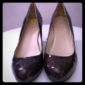 Kate spade tortoise shell wedge pumps